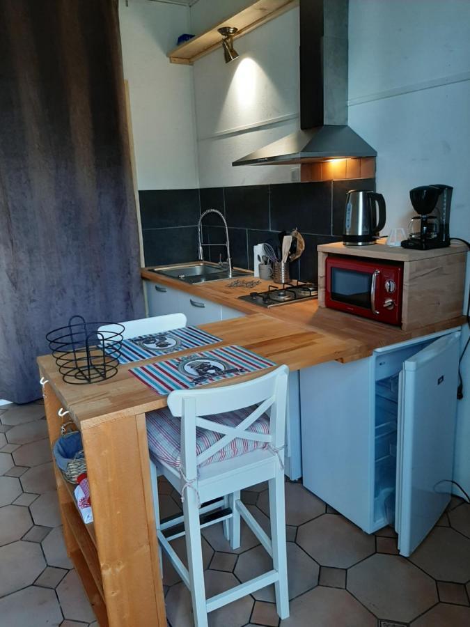 Appartements D'Hotes La Foulonnerie Mios Exteriör bild