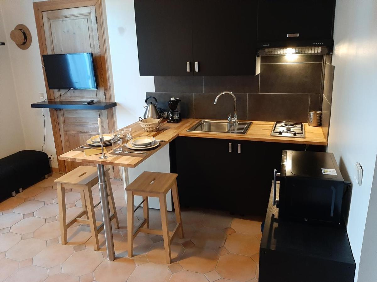 Appartements D'Hotes La Foulonnerie Mios Exteriör bild