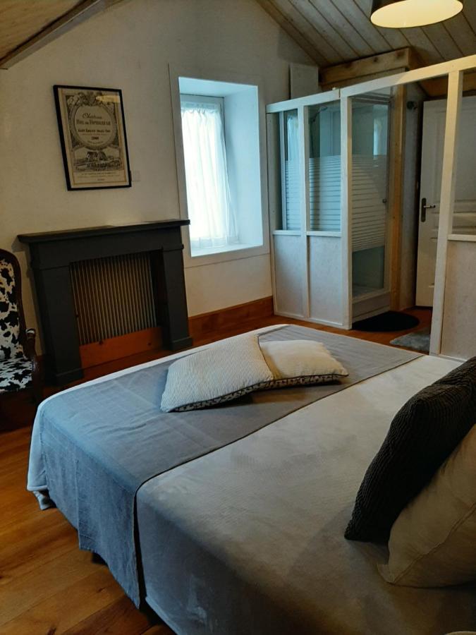 Appartements D'Hotes La Foulonnerie Mios Exteriör bild
